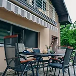 Tasnim Apartamento Dobrenica