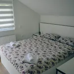 Tasnim Apartamento